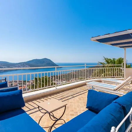 Апартаменты Duplex With Roof Terrace & Panoramic Sea View *