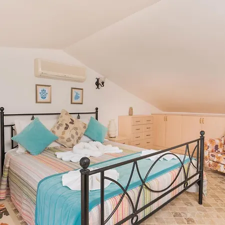 Duplex With Roof Terrace & Panoramic Sea View Каш