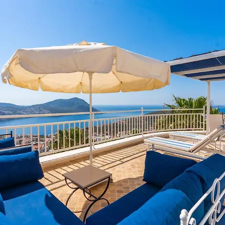 Апартаменты Duplex With Roof Terrace & Panoramic Sea View